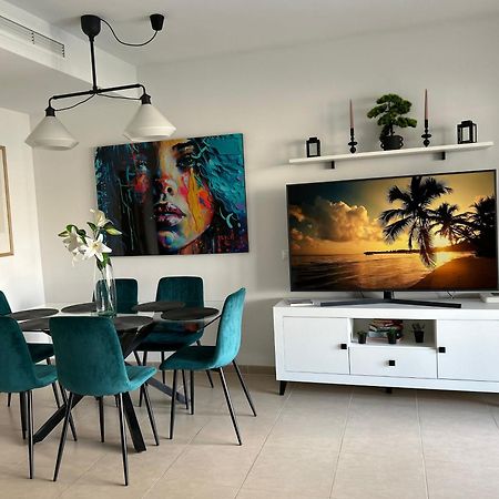 Relajate Junto Al Mar En Apartamento Cala Alta กาลา เด ฟีเนสตรัต ภายนอก รูปภาพ